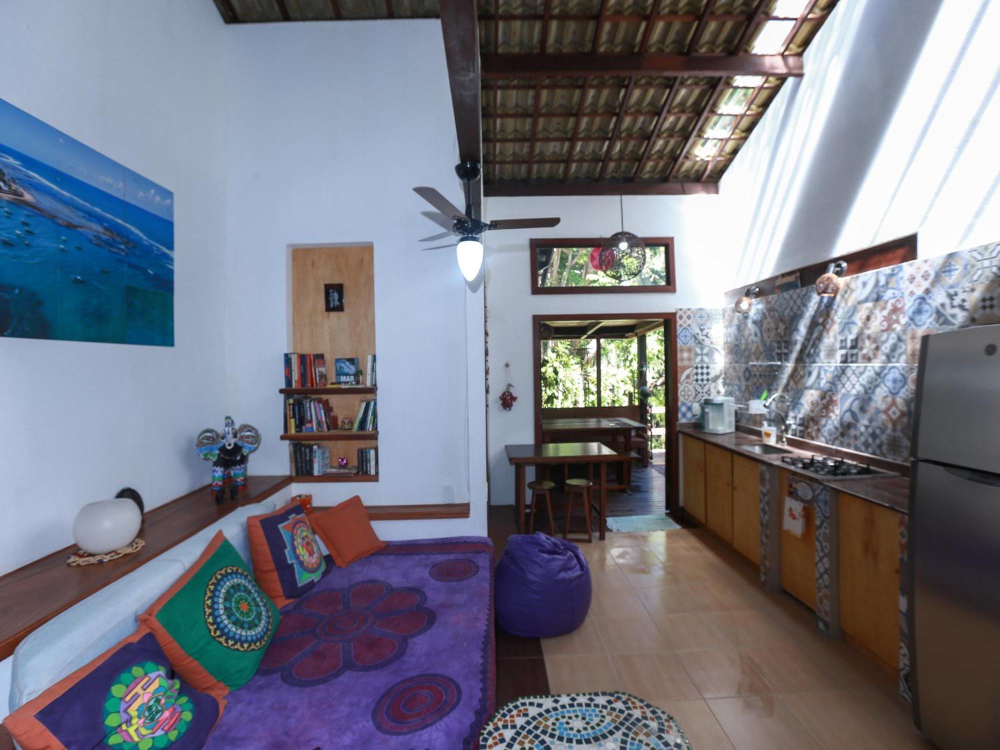 Recanto Dos Passaros Zen Em Meio De Natureza Guest house Praia do Forte