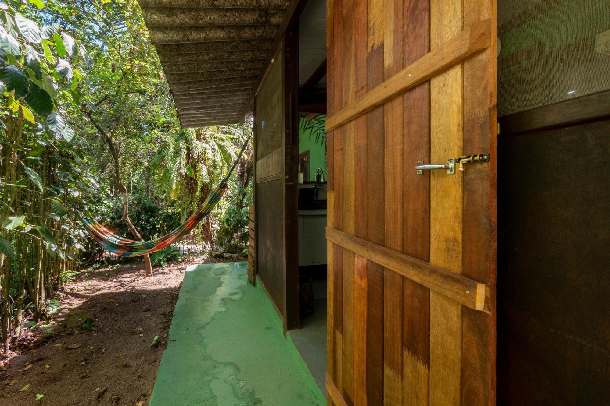 Guest house Recanto Dos Passaros Zen Em Meio De Natureza Praia do Forte